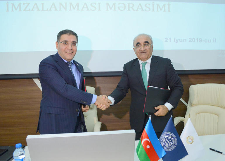 “Azərbaycan Sənaye Korporasiyası” və UNEC anlaşma memorandumu imzalayıb
