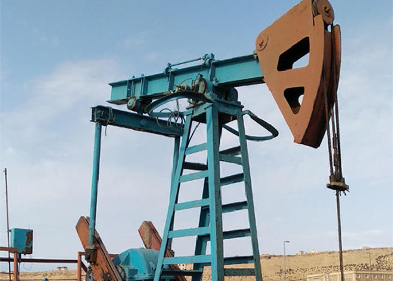 Azərbaycan neft hasilatının daha 9 ay azaldılması ilə bağlı sənədi imzalayıb