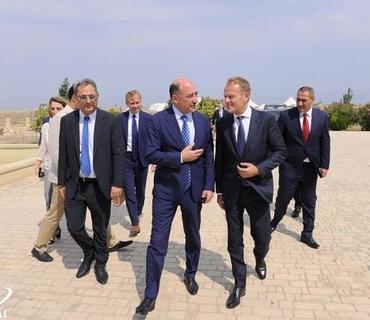 category photo