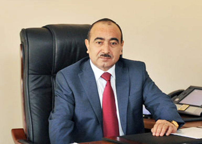 Yarıtmaz fəaliyyətin acı nəticələrini özgələrə yükləmək cəhdi...