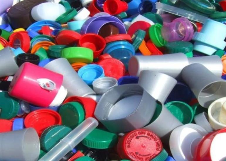 ETSN: Plastik qablardan istifadənin məhdudlaşdırılması razılaşdırılma mərhələsindədir