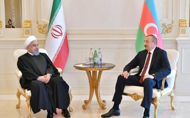 Azərbaycan Prezidenti İlham Əliyev ilə İran Prezidenti Həsən Ruhaninin görüşü olub
