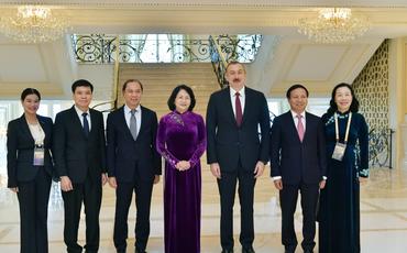 Prezident İlham Əliyev Vyetnamın vitse-prezidentinin başçılıq etdiyi nümayəndə heyətini qəbul edib