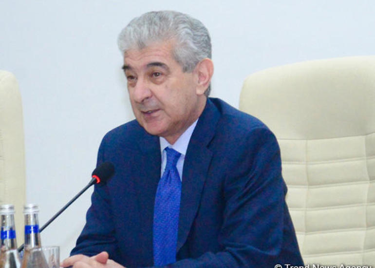 Əli Əhmədov: Bütün siyasi partiyaları bələdiyyə seçkilərinə qatılmağa, sağlam əsasda siyasi rəqabət mübarizəsinə qoşulmağa çağırıram