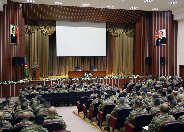 Azərbaycan Ordusunun komandir heyətinin toplanışı keçirilir