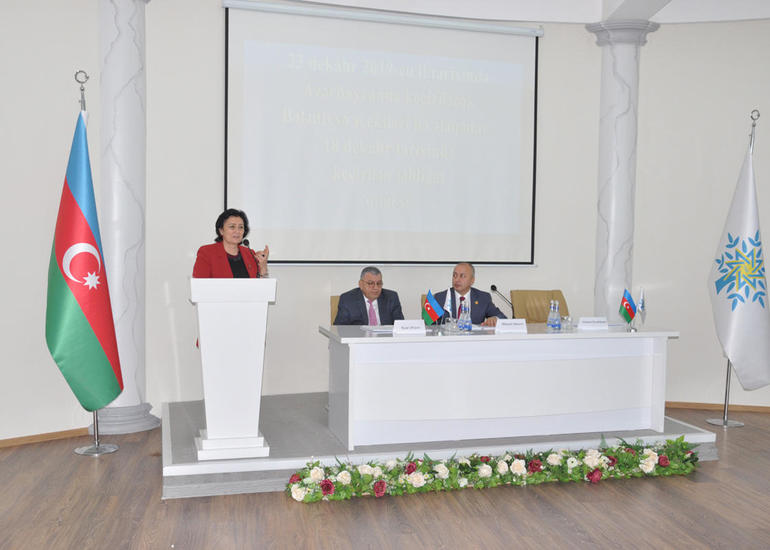 Pirallahıda bələdiyyə üzvlüyünə namizədlərlə görüş baş tutub