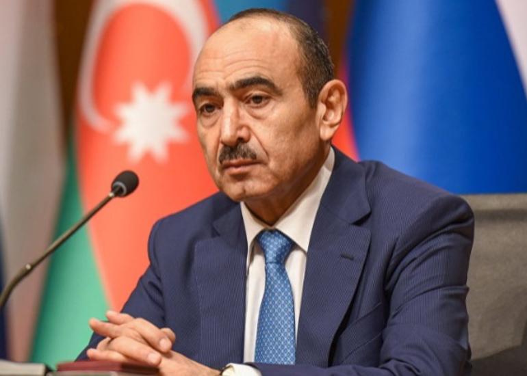 Əli Həsənovdan həbs xəbərlərinə reaksiya: “Nəyə görə?”