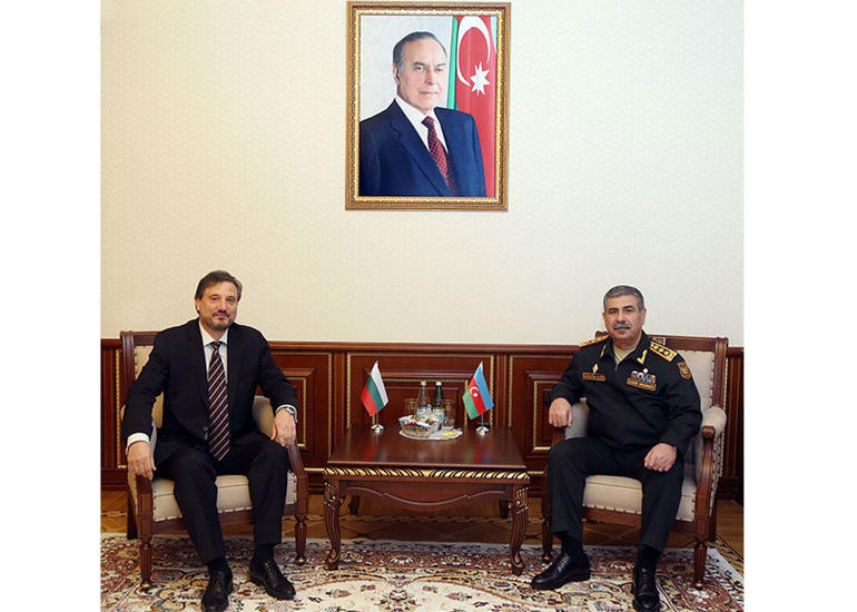 Azərbaycanla Bolqarıstan arasında hərbi əməkdaşlığın inkişaf perspektivləri müzakirə olunub