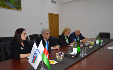 MDB müşahidəçiləri BAXCP sədri ilə görüşüblər