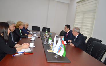 MDB müşahidəçiləri BAXCP sədri ilə görüşüblər
