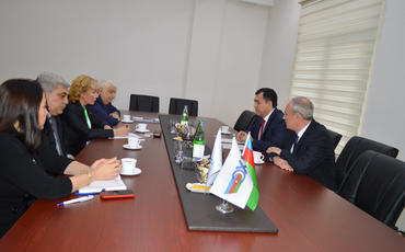 MDB müşahidəçiləri BAXCP sədri ilə görüşüblər