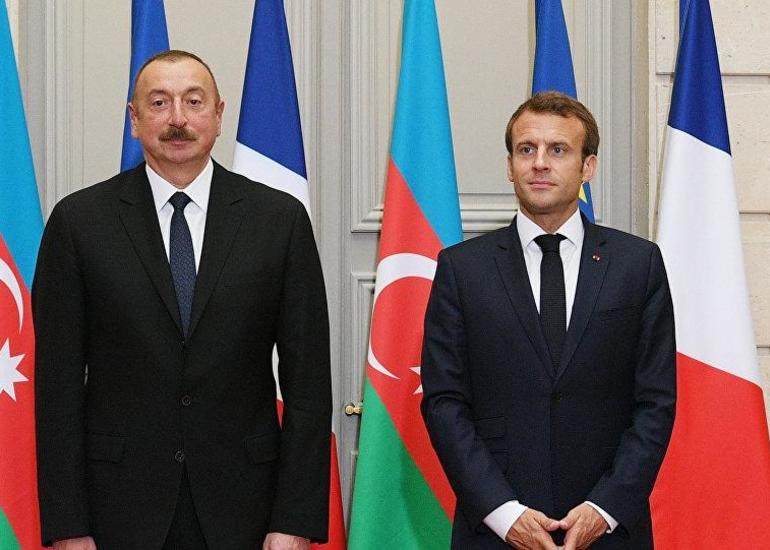 Emmanuel Makron Prezident İlham Əliyevə telefonla zəng edib