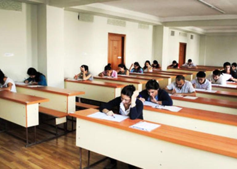 Doktorantura və dissertanturaya xarici dil üzrə imtahanın nəticələri açıqlanıb