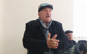 Azər Kərimli seçiciləri ilə bir arada
