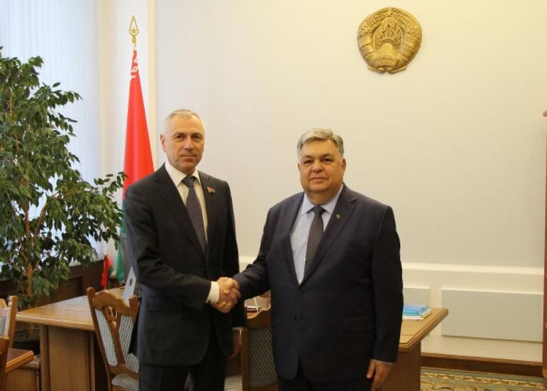 Valeri Mitskeviç: Belarus və Azərbaycan arasında siyasi əməkdaşlıq yüksək səviyyədədir