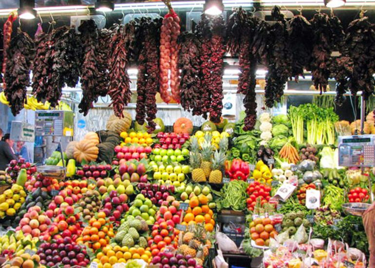 Azərbaycanda bazar və yarmarkalardan mal alanların sayı azalıb