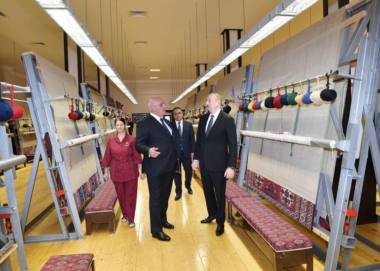Prezident İlham Əliyev “Azərxalça” ASC-nin Goranboy filialının fəaliyyəti ilə tanış olub