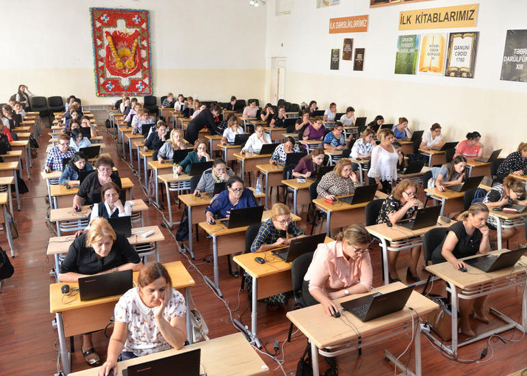 Müəllim işləmək istəyən əlilliyi olan şəxslər üçün imtahan müddəti artırılacaq