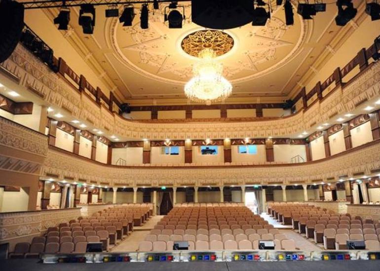 Koronavirus təhlükəsi ilə əlaqədar teatr və konsert müəssisələrindəki tədbirlər təxirə salınıb - RƏSMİ