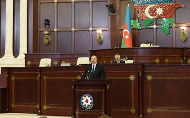 Altıncı çağırış Azərbaycan Respublikası Milli Məclisinin ilk iclası keçirilib