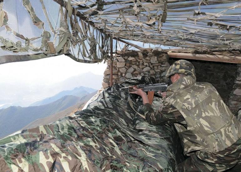 MN: Ermənistan silahlı qüvvələri Əlahiddə Ümumqoşun Ordunun mövqelərini atəşə tutub
