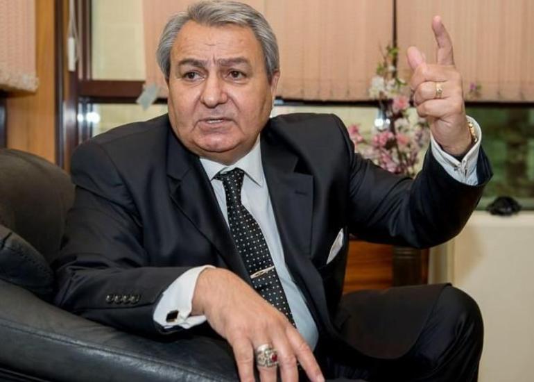 Xalq artisti: Bütün günü çayxanalarda vaxt keçirənlər evdə oturub ailələri ilə maraqlansalar, yaxşı olar