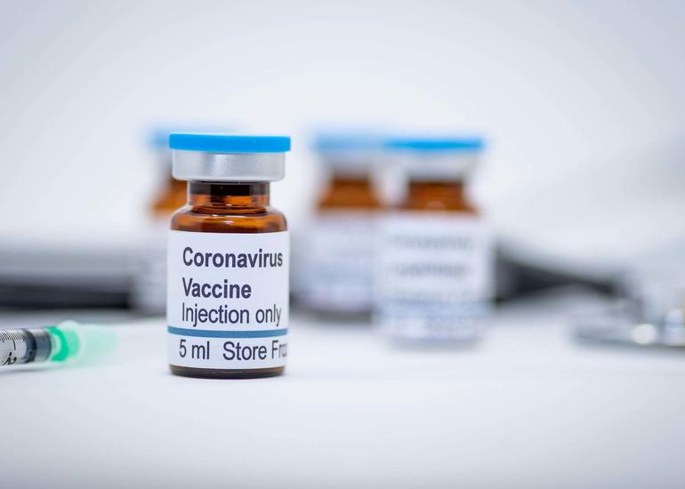 Rusiya Elmlər Akademiyası koronavirusa qarşı üç vaksin hazırlayır