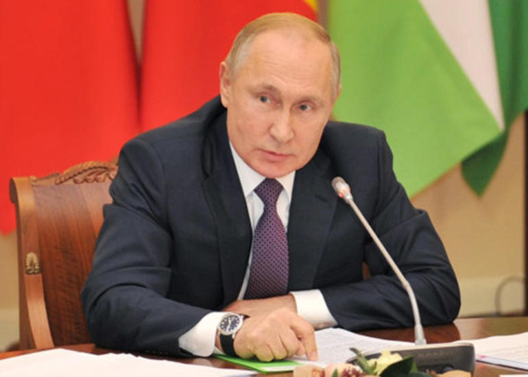 Rusiya Prezidenti qeyri-iş günlərinin uzadıldığını elan etdi