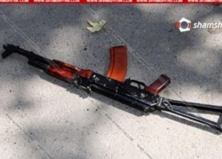 Ermənistanda hərbçilər yerli sakinləri döyüb atəş açıb