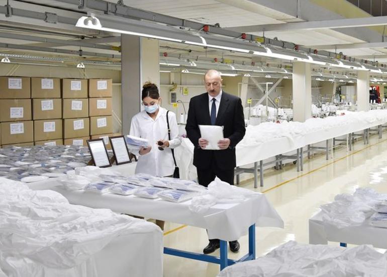 Prezident Sumqayıtda tibbi maska fabriki və qoruyucu kombinezon istehsalı müəssisəsinin açılışında iştirak edib