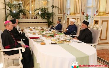 Dini konfessiyaların rəhbərləri birlikdə iftar açdılar