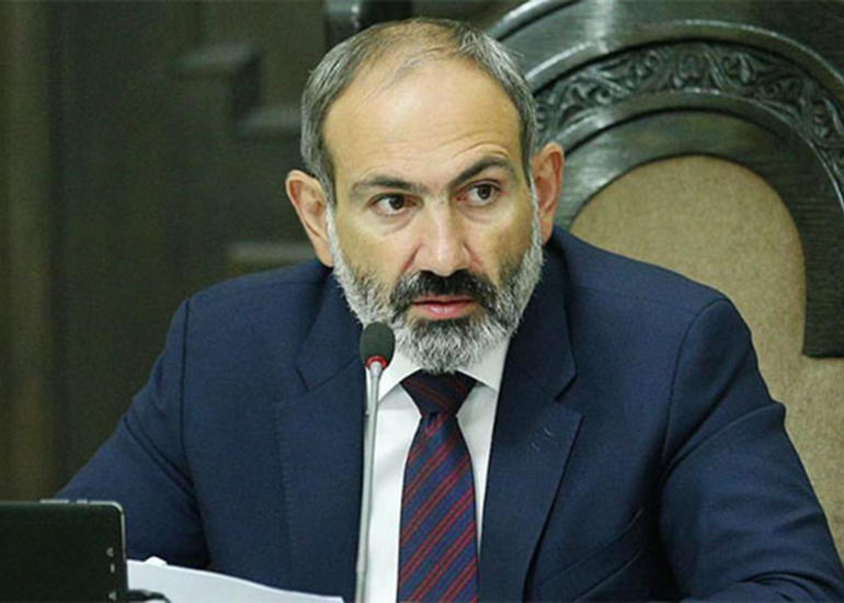 Ermənistanda Paşinyanın istefası tələbi ilə petisiya hazırlanıb