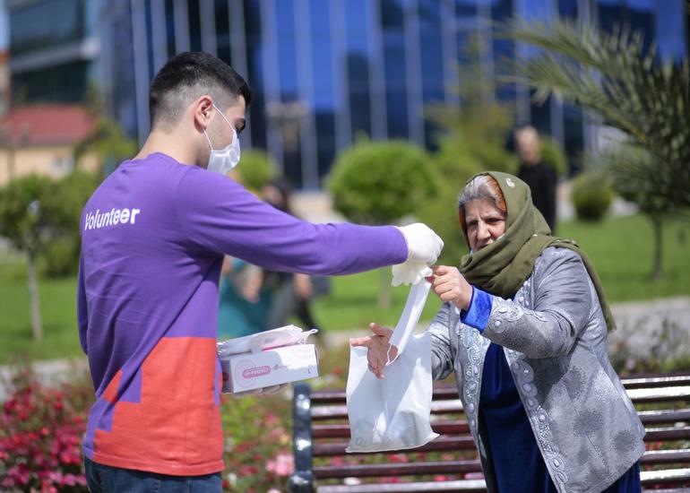 Könüllülər yeni şəraitdə fəaliyyətlərini geniş miqyaslı aksiyalarla davam etdirirlər