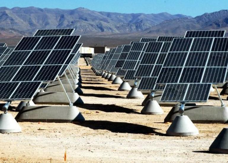 Azərbaycandakı günəş elektrik stansiyaları istehsalı artırıb