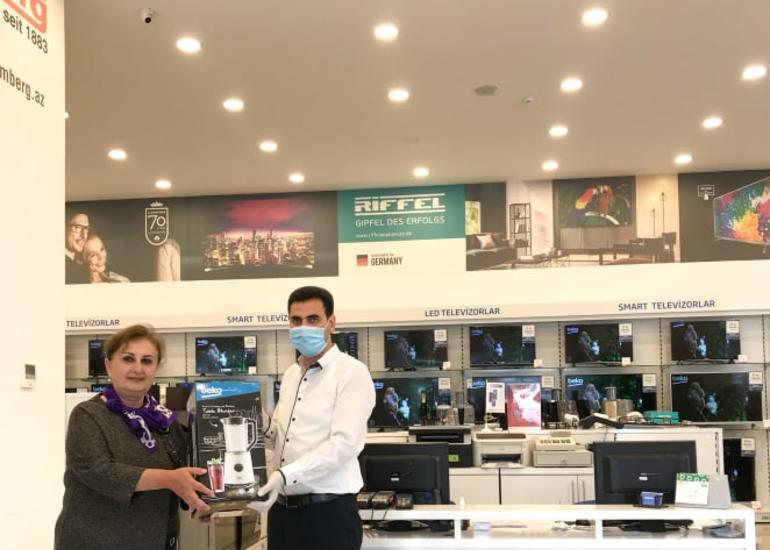 Məşhurlar sizin üçün bişirirlər, siz isə onları təkrarlayırsınız!