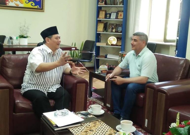 “Bir azərbaycanlının sayəsində biz dinə, Allaha iman gətirdik”