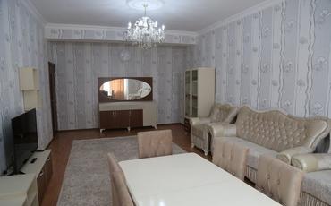 Müdafiə naziri yeni hərbi şəhərcik kompleksinin açılışında iştirak edib
