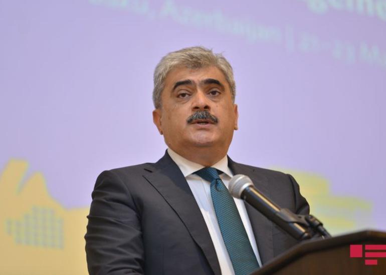 Nazir: “İki həftəlik sərt karantin rejimi ilə bağlı müvafiq qərarlar qəbul olunacaq”
