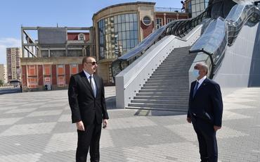 Prezident İlham Əliyev Bakıda yerüstü piyada keçidinin açılışında iştirak edib