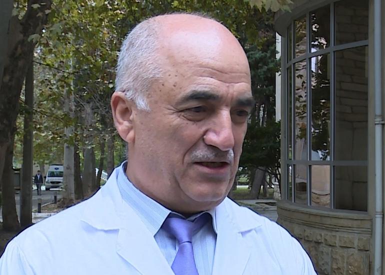 Baş infeksionist: İnsanlar əsasən iş yerlərində, ailədaxili, ictimai nəqliyyatda, kütləvi yerlərdə virusa yoluxurlar