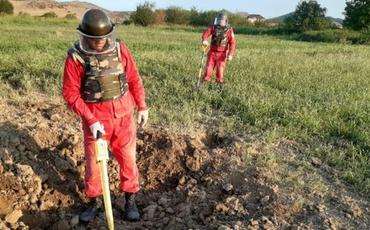 Tovuzda top mərmisi aşkar olunub - FOTO
