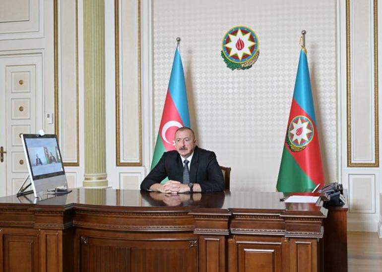 Prezident: “Son bir neçə ildə müəllim peşəsinə maraq artıb, çünki müəllimlər indi daha yaxşı maaş alırlar”