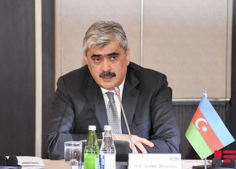 Nazir: “Cəmi azalmaların 890 milyon manat olacağı gözlənilir”