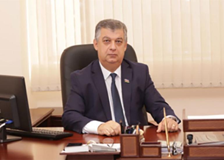 Əli Məsimli: “Yeni iqtisadi paketdə 5 aylıq dövr ciddi müzakirə olunmalı və nəzərə alınmalıdır”