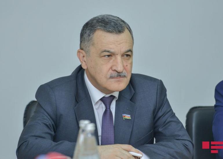 Deputat 190 manat ödənişin daha çox insana verilməsini təklif edib