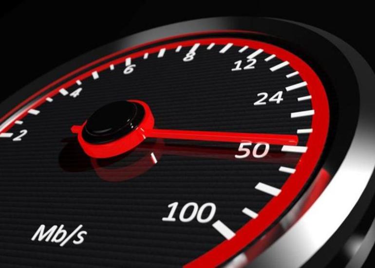 Azərbaycanda mobil və sabit internetin sürəti artıb