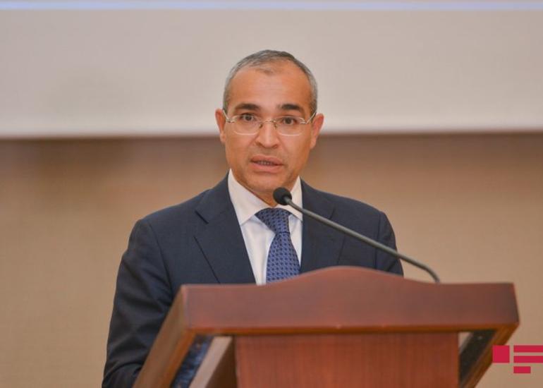 Mikayıl Cabbarov: “Valyuta məzənnəsi tam sabitdir, xarici və daxili dövlət borcu artmayıb”