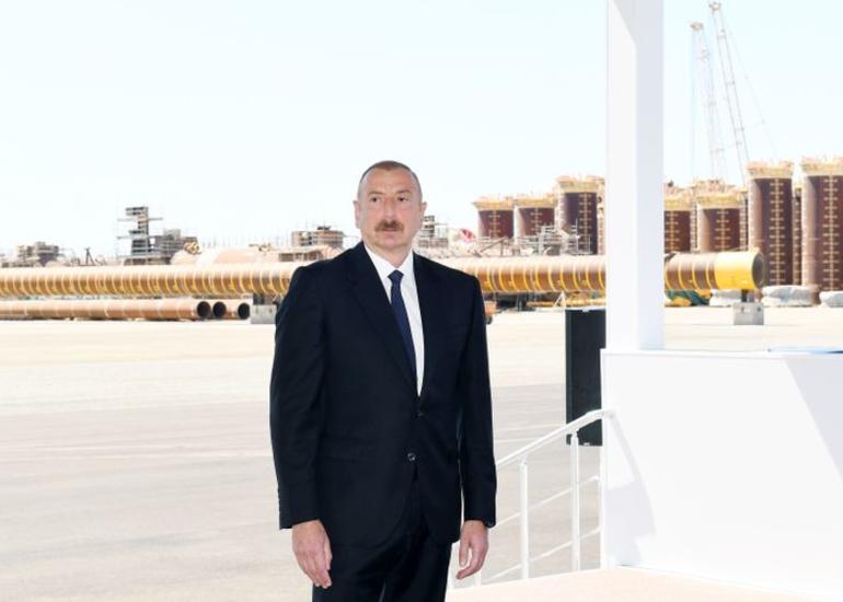 Azərbaycan Prezidenti: “Hesab edirəm ki, 2022-ci ilin sonunda “Qarabağ” yatağından ilk qaz və ilk neft çıxarılmalıdır”