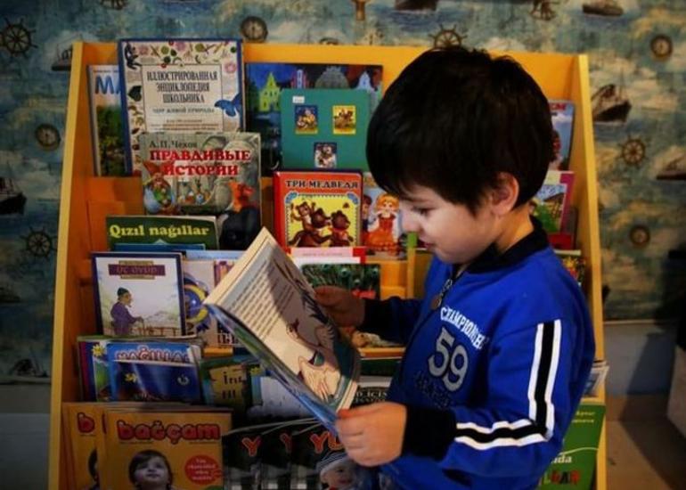 Dövlət Komitəsi: Uşaqlar üçün nəzərdə tutulan "kitab" ekspert rəyi olmadan çap edilib - FOTO
