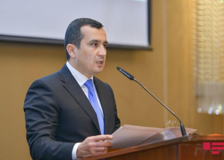 BŞTİ müdiri: “Tələb olunan qaydalara, protokollara əməl olunsa, Bakıda da hibrid formada tədrisin təşkili mümkündür”
